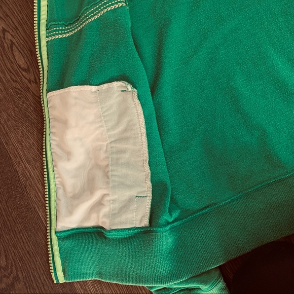 Lululemon | 🌿 Hoodie - Picture 9 of 10